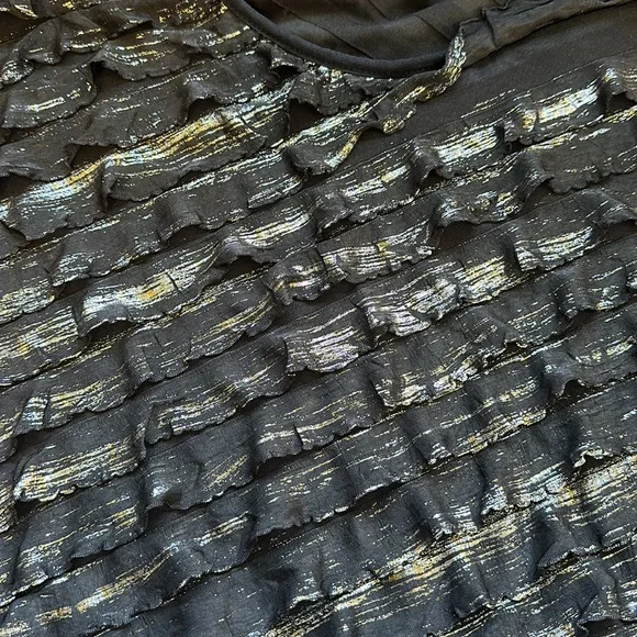 Elements Ruffled Top - Picture 5 of 5